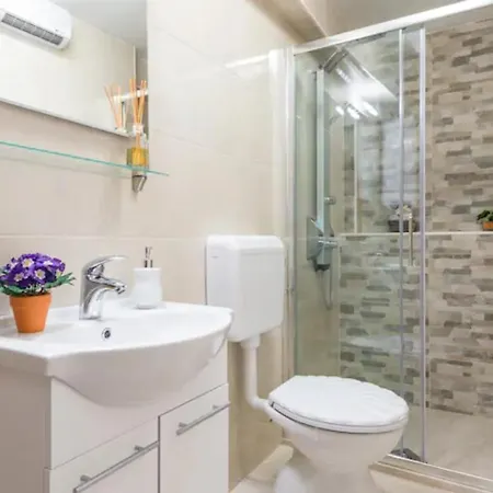 Apartments Nunc شقة دوبروفينك