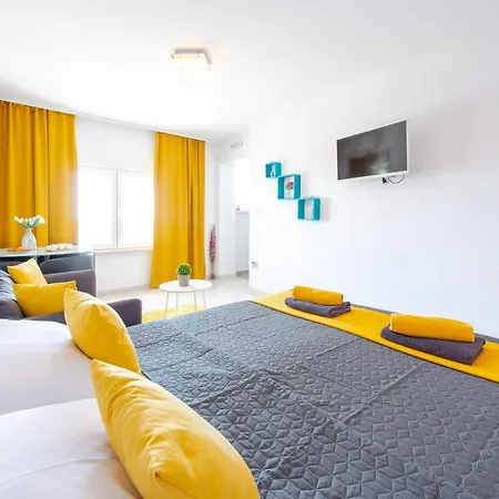 Apartments Nunc
